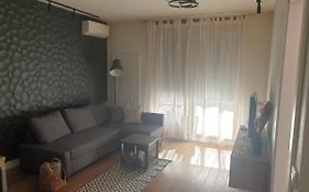 Apartment Mona