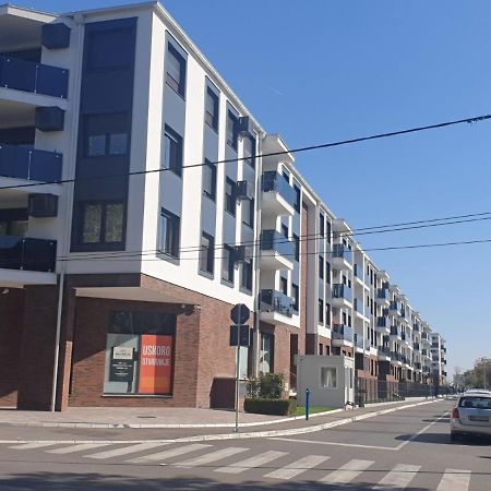 Apartment Mona Belgrad Exterior foto