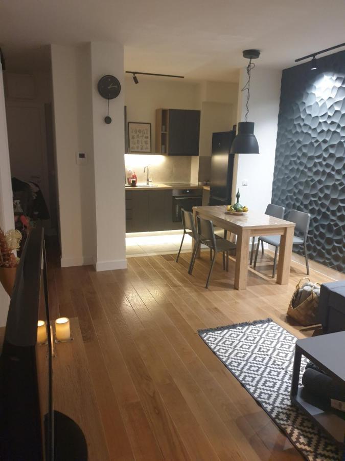 Apartment Mona Belgrad Exterior foto