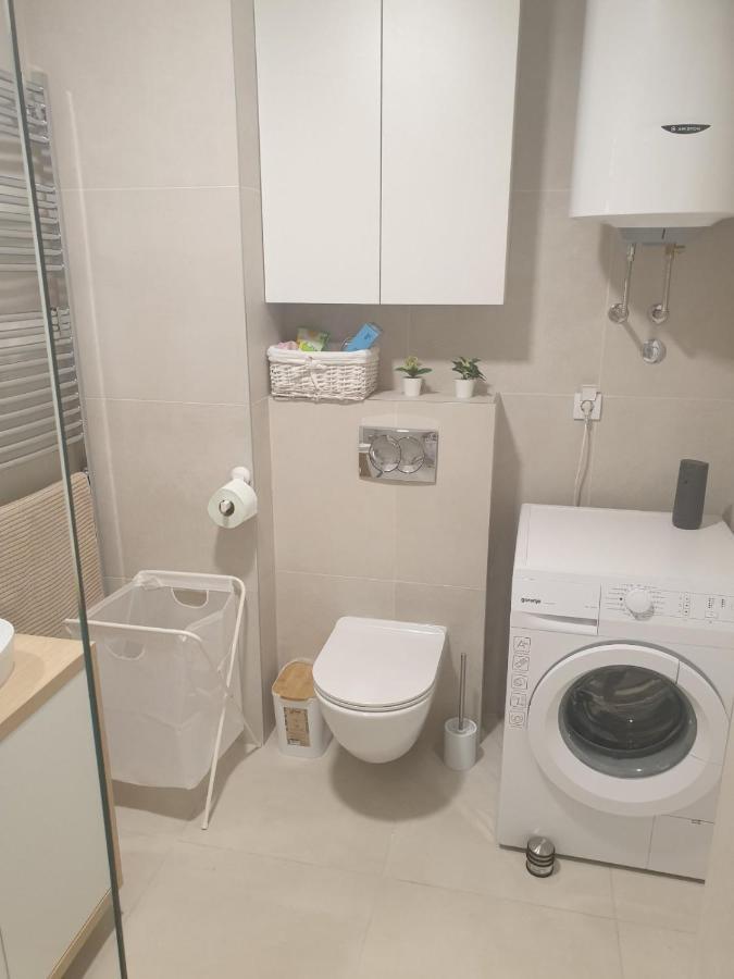 Apartment Mona Belgrad Exterior foto